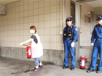 消火器の使用訓練